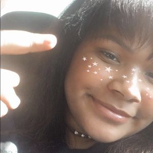 Meet your Posher, Kiara